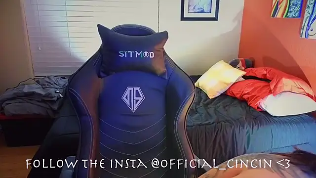 Snapshot of miacanela_xo chatting on February 13, 4:32 am miacanela xo online show from February 13, 4:32 am