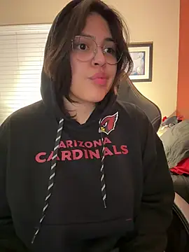 Snapshot of miacanela_xo chatting on February 17, 7:15 am miacanela xo online show from February 17, 7:15 am