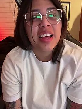 Snapshot of miacanela_xo chatting on February 25, 4:35 am miacanela xo online show from February 25, 4:35 am