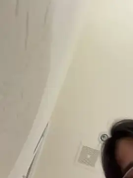 Snapshot of miacanela_xo chatting on March 1, 4:15 am miacanela xo online show from March 1, 4:15 am