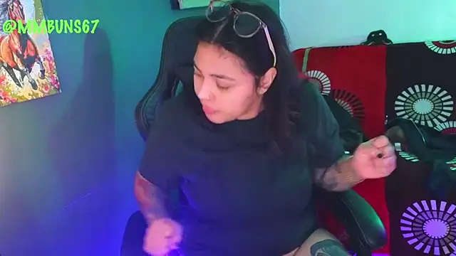 Snapshot of miacanela_xo chatting on October 5, 12:42 am miacanela xo online show from October 5, 12:42 am