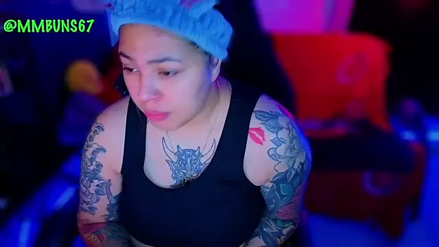 Snapshot of miacanela_xo chatting on October 16, 12:11 am miacanela xo online show from October 16, 12:11 am