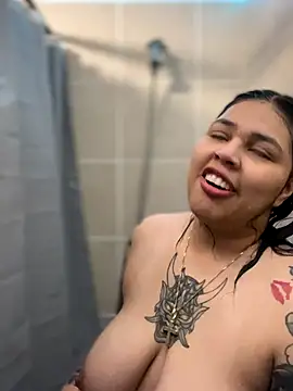 Snapshot of miacanela_xo chatting on December 4, 4:22 am miacanela xo online show from December 4, 4:22 am