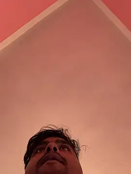 Snapshot of SweetFatBoy chatting on January 14, 9:45 am SweetFatBoy online show from January 14, 9:45 am