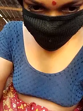 HotSexyBoudi online show from March 3, 8:49 am