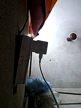 HotSexyBoudi online show from April 3, 8:01 am