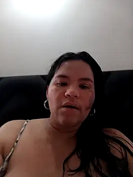 Snapshot of Julieta-tits chatting on June 25, 10:25 pm Julieta-tits online show from June 25, 10:25 pm