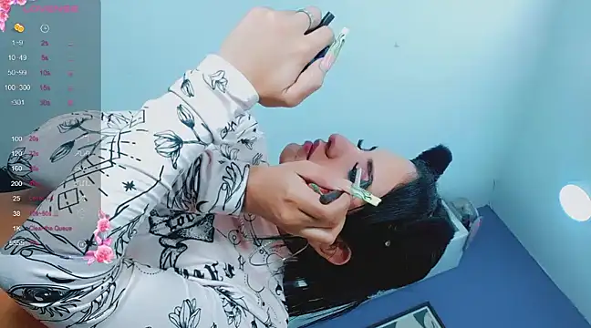 valentina princess  online show from February 3, 1:52 am