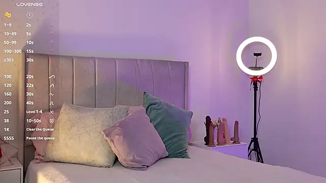 1m megan online show from April 25, 4:59 am