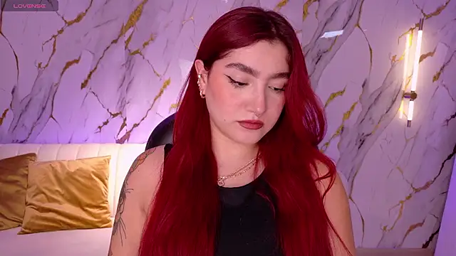 ViolettCastel online show from February 17, 6:25 pm