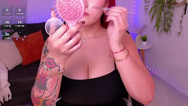 ViolettCastel online show from April 11, 4:44 pm