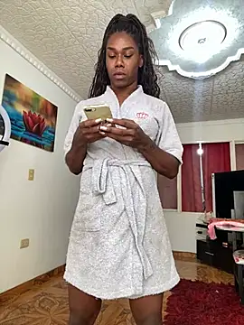 Snapshot of sweetsarabig22cm chatting on February 11, 5:29 pm sweetsarabig22cm online show from February 11, 5:29 pm