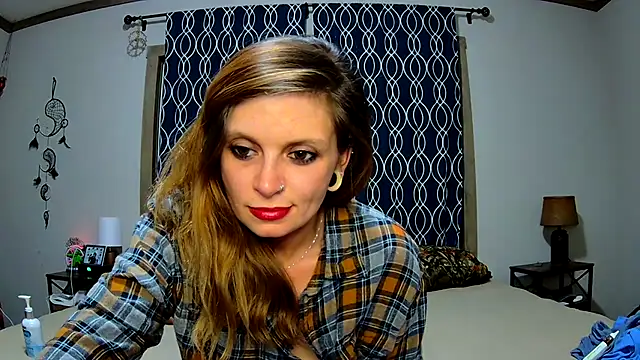 ZeelaXoXo online show from January 10, 6:53 am