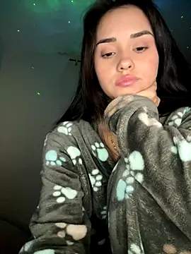 Kimmymadison- online show from October 1, 3:34 am