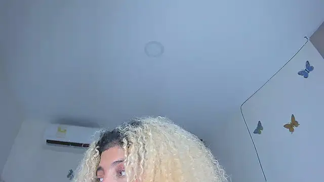 sofiacastillo01 online show from November 25, 1:16 am