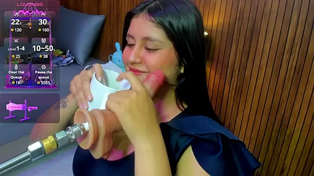 lola clit online show from February 11, 11:43 am