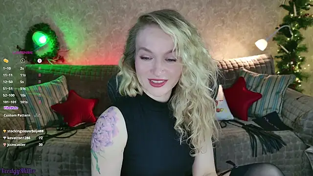 Snapshot of VerdgyMiller chatting on December 14, 12:55 pm VerdgyMiller online show from December 14, 12:55 pm