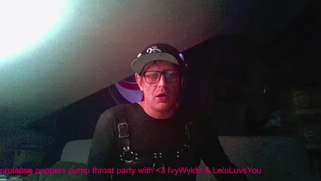 Bigthroaterboy online show from December 8, 3:00 am