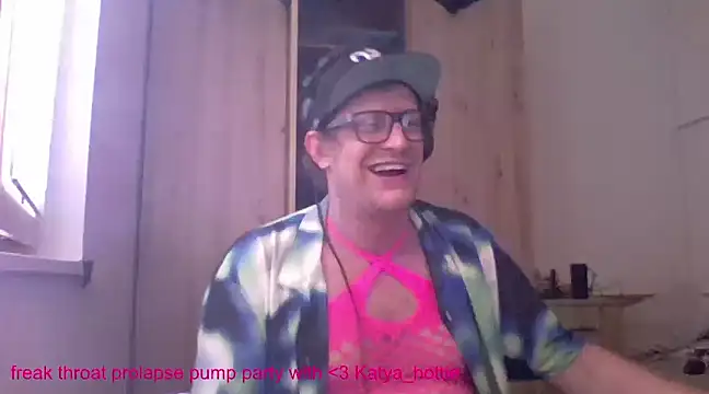 Bigthroaterboy online show from January 24, 1:57 pm