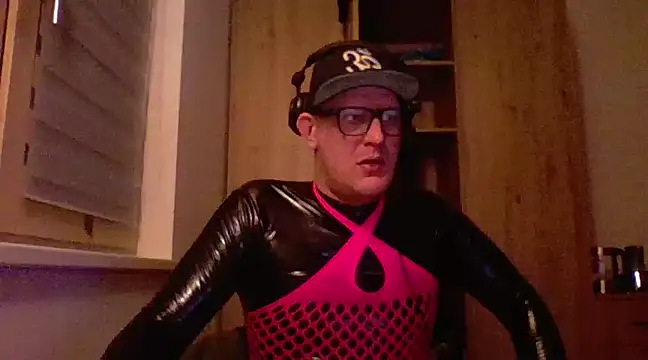 Bigthroaterboy online show from February 21, 7:43 pm