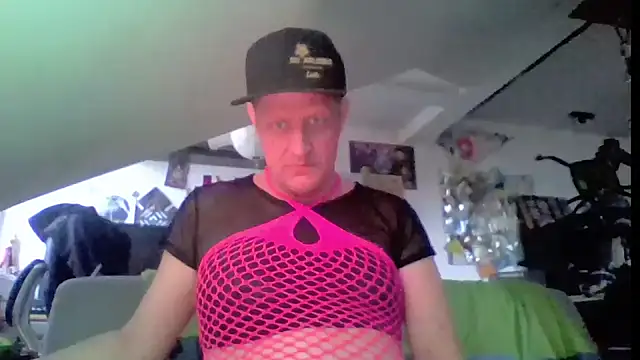 Bigthroaterboy online show from June 12, 4:50 pm