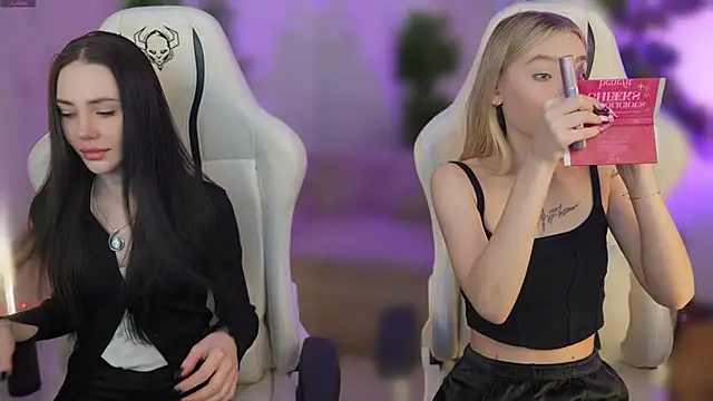 Sara Tranquil online show from February 21, 11:22 am