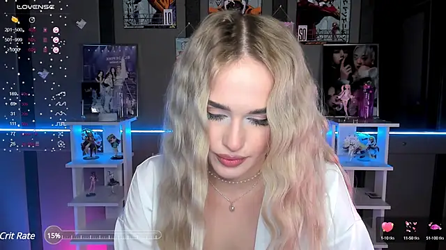 Snapshot of Ellen_Soft chatting on January 19, 9:45 pm Ellen Soft online show from January 19, 9:45 pm