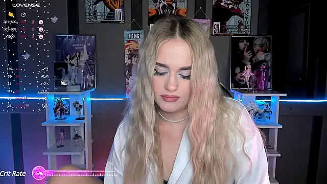 Snapshot of Ellen_Soft chatting on January 20, 8:18 pm Ellen Soft online show from January 20, 8:18 pm