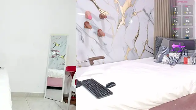 YUSELFI ROSS  online show from January 9, 12:19 pm