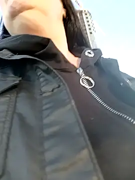 Snapshot of Women-pleasures chatting on September 30, 6:18 am Women-pleasures online show from September 30, 6:18 am