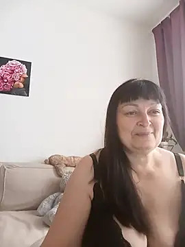 Snapshot of Women-pleasures chatting on October 2, 6:31 am Women-pleasures online show from October 2, 6:31 am