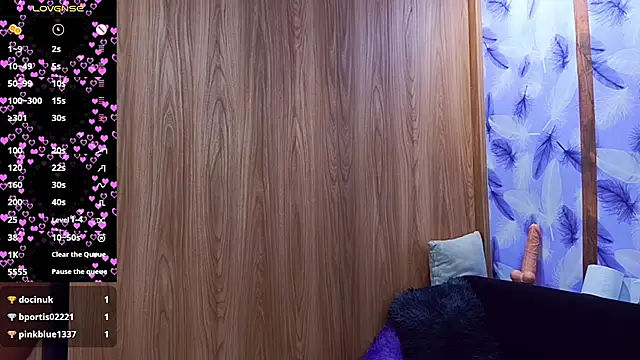 Molly ADY online show from November 20, 7:24 pm