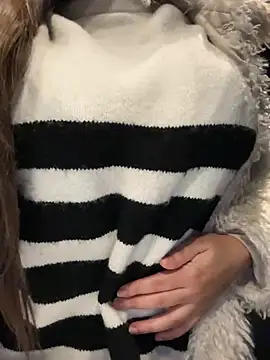 HaileyDiana online show from January 15, 1:41 pm