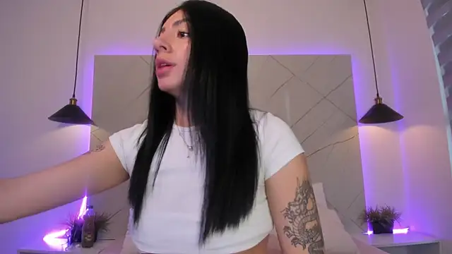 Snapshot of ANTONELLA__ROUSE_ chatting on May 3, 10:49 pm ANTONELLA ROUSE online show from May 3, 10:49 pm