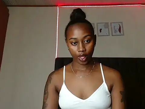 Miss hot candy online show from January 10, 10:39 am