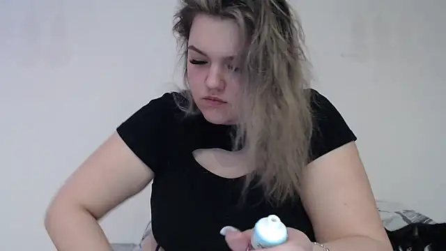 Snapshot of AnitaWillias chatting on March 7, 12:15 am AnitaWillias online show from March 7, 12:15 am