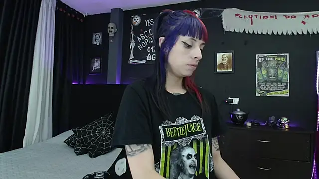 Snapshot of Goddess_Mortem chatting on March 21, 1:13 am Goddess Mortem online show from March 21, 1:13 am