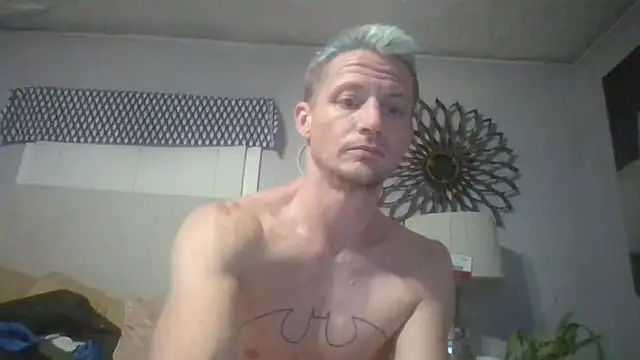 trash4cash online show from September 12, 1:38 am