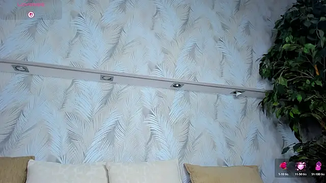 Erika Carpenter online show from March 11, 12:05 am