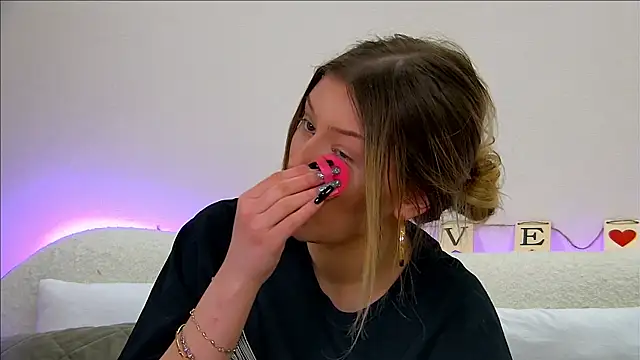 LiliaBianka online show from February 17, 10:07 am