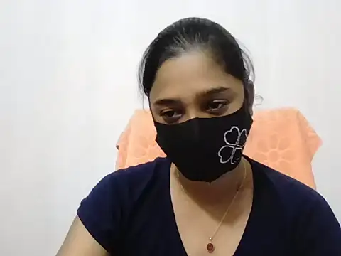 Snapshot of Chitrani- chatting on April 24, 5:04 pm Chitrani- online show from April 24, 5:04 pm
