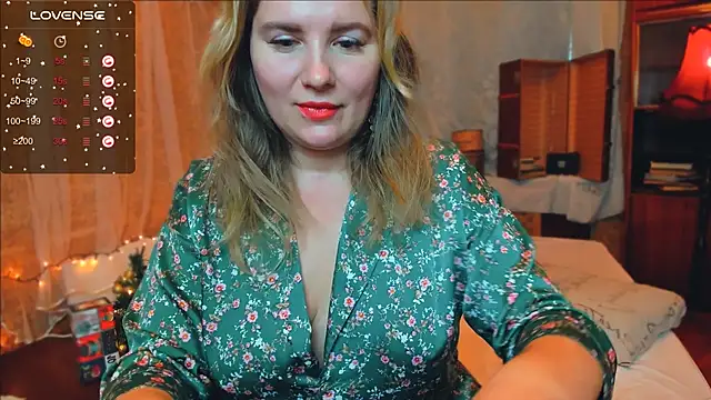 Your Julia Burns online show from December 26, 11:32 am