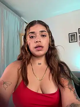 Snapshot of JoselinFlower_ chatting on March 6, 3:24 am JoselinFlower  online show from March 6, 3:24 am