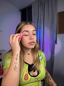 JoselinFlower  online show from November 21, 1:59 am