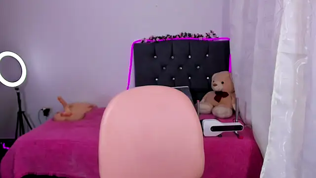 CataleyaHot 132 online show from November 7, 4:34 am