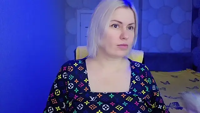 natusik online show from April 17, 2:03 am