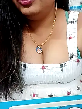 Snapshot of meribebo chatting on December 13, 3:00 pm meribebo online show from December 13, 3:00 pm