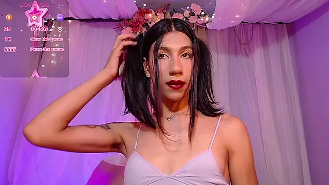 sofiaa grey  online show from March 11, 4:07 pm