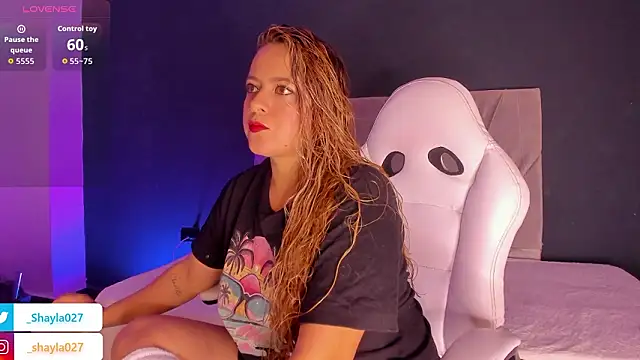 Shayla27 online show from February 11, 1:05 pm