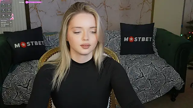 Cassy-Celestial  online show from December 15, 5:56 am